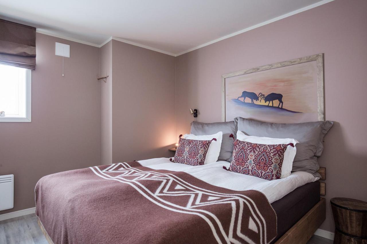 8 Seasons Hotel Varangerbotn エクステリア 写真